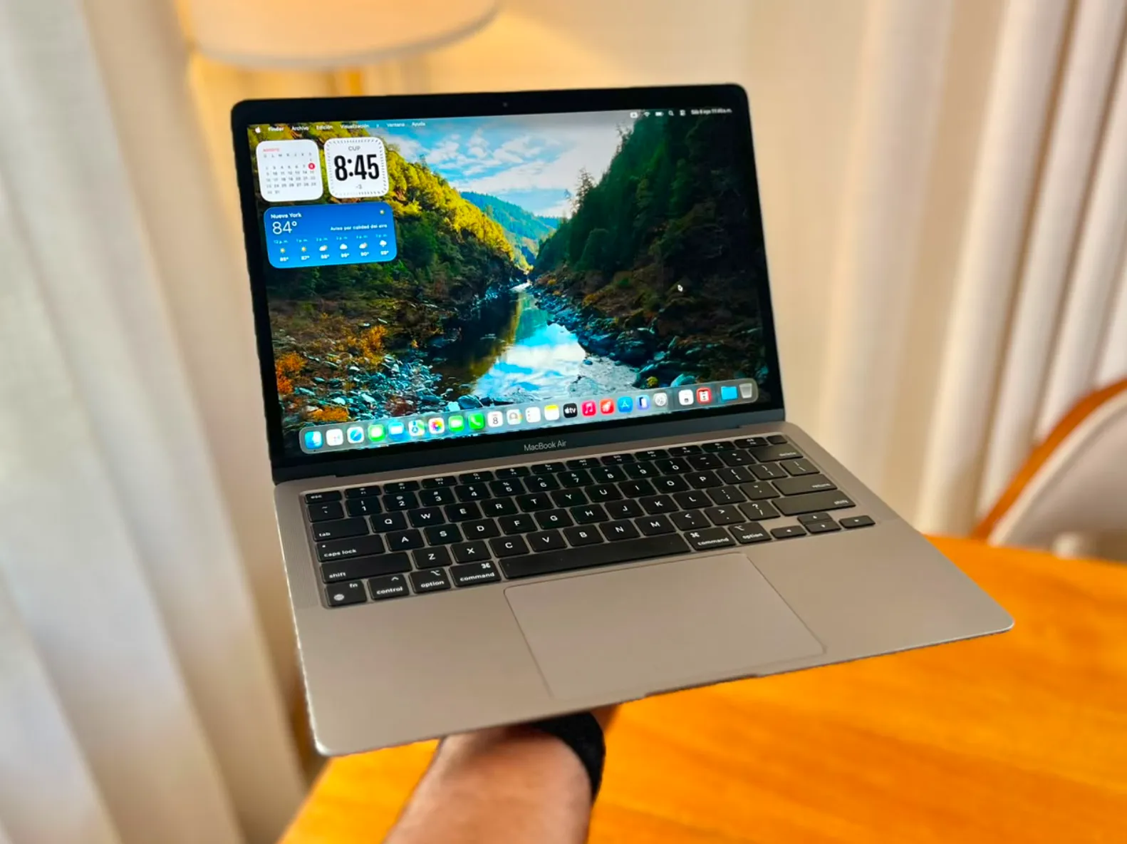 MackBook Air M1