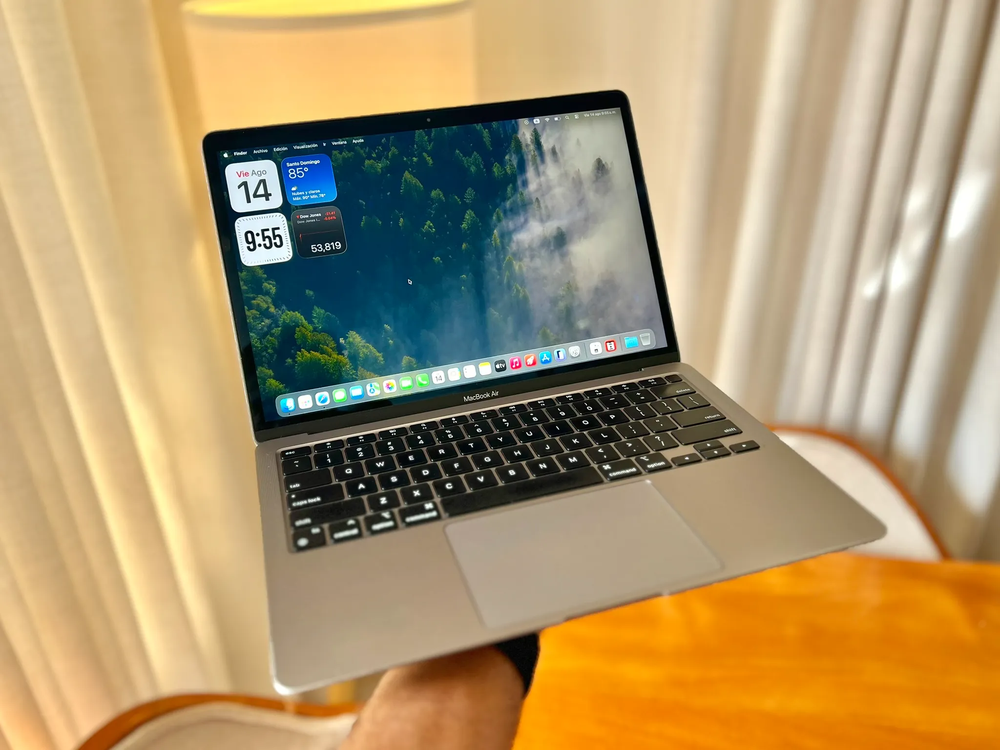 MacBook Air M1