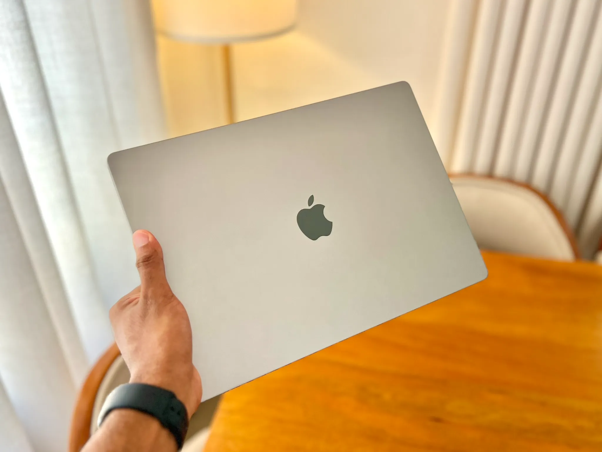 MacBook Pro 16” M1 Pro (2021) Space Gray 2