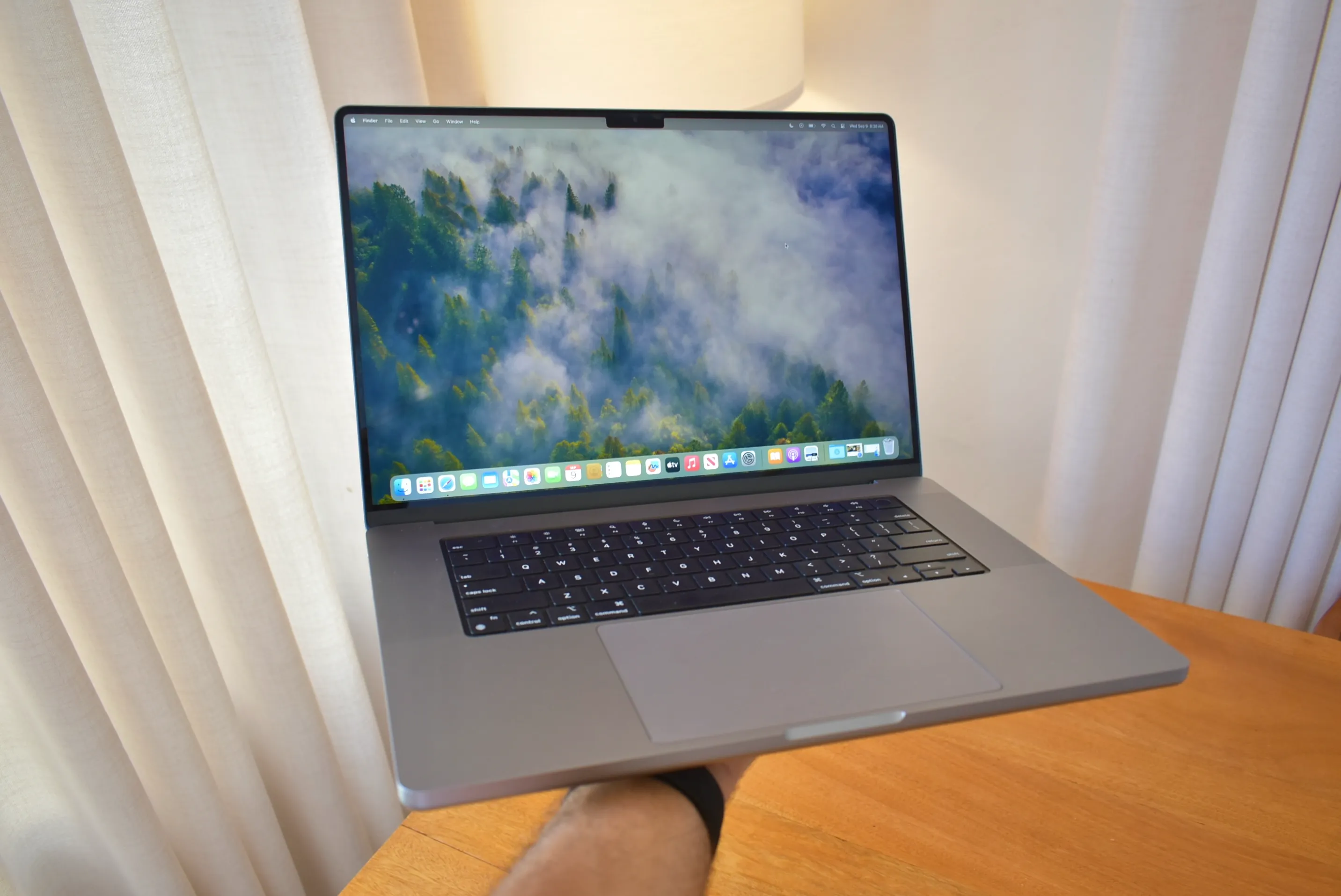 MacBook Pro 16