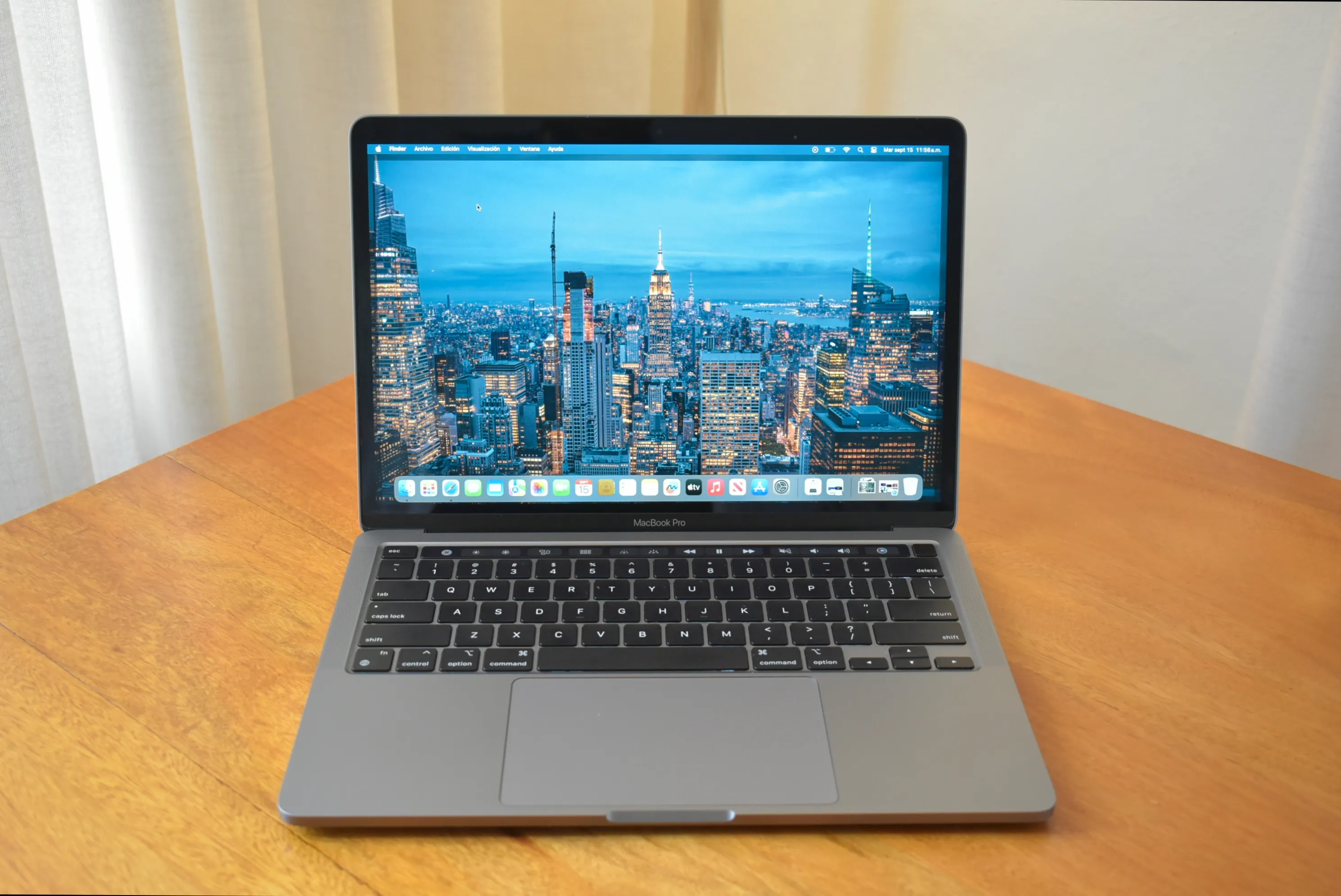 MacBook Pro M2 (2022) Space Gray 5
